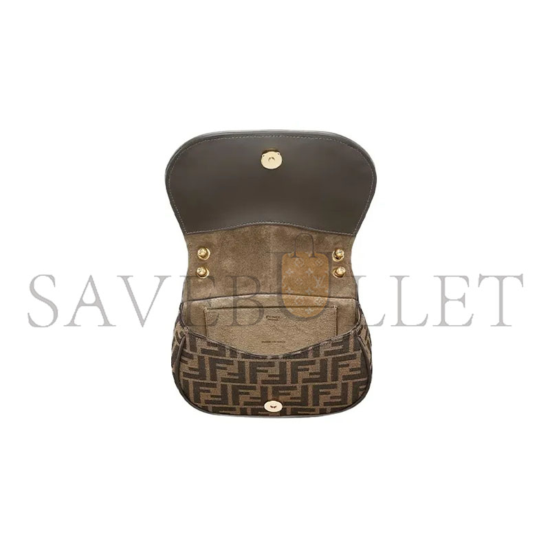 FENDI C'MON SMALL FABRIC BROWN 8BS082AQ08F1MJE (21*20*6.5)